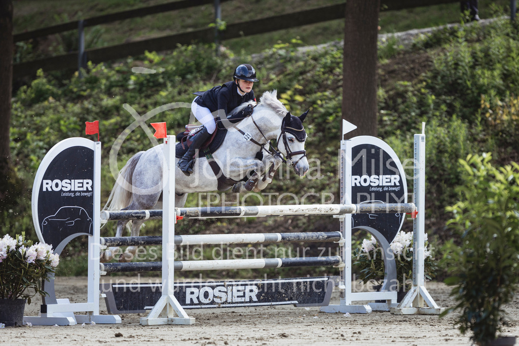 240519_Kalthof_Ponytrophy-217 | Deine schönsten Turniermomente als professionelle Fotos! Entdecke hochwertige Pferdesport-Fotografie im Online-Shop. Jetzt Fotos finden & bestellen!