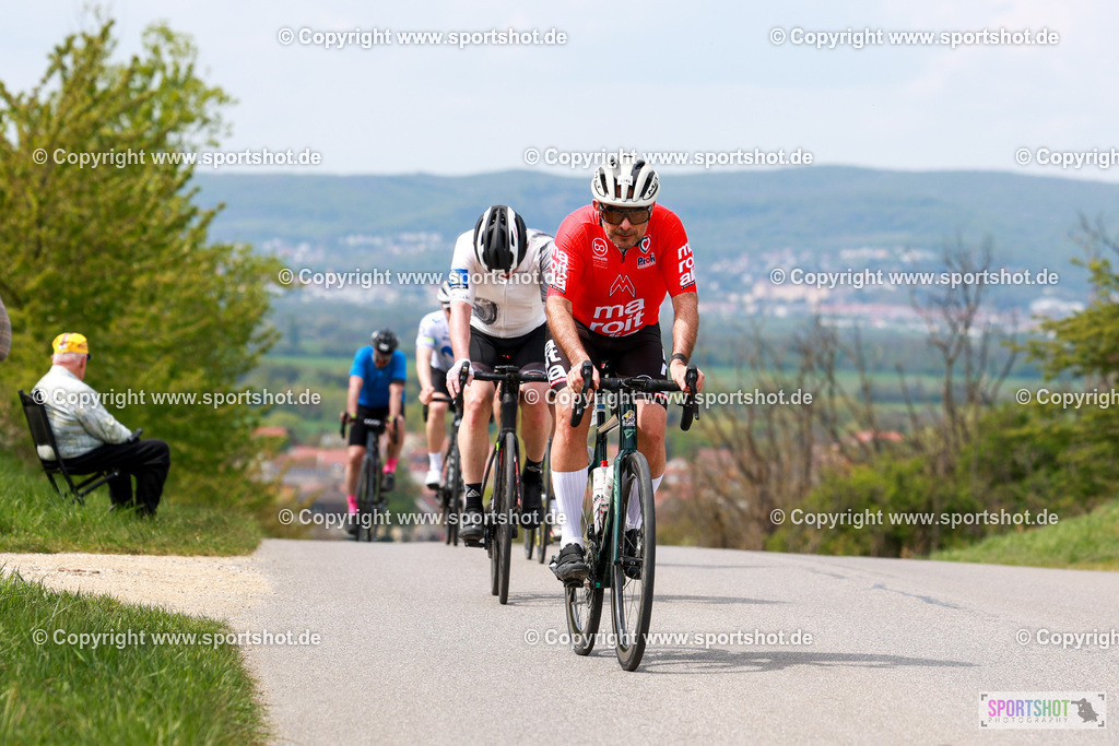 732_AR6_1676 | Neusiedlersee Radmarathon 2026@sportshot_your_pictrs #yourpictures#roadtowm2029 #nrm #neusiedlerseeradmarathon #neusiedlersee #neusiedlerseetourismus #burgenland #mörbisch #nrm26 #burgenlandtourismus #voglundco #poweredbyburgenlandtourismus #radsport #rad #marathon #ucigranfondo #visitburgenland #ucigranfondoworldseries