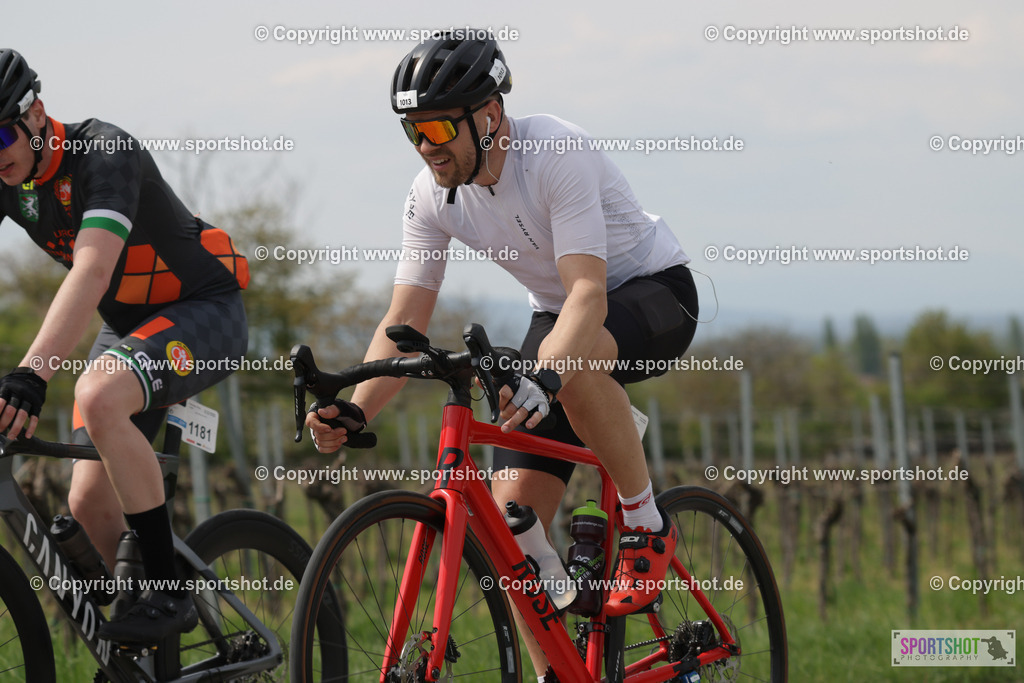 368A4610 | Neusiedlersee Radmarathon 2026@sportshot_your_pictrs #yourpictures#roadtowm2029 #nrm #neusiedlerseeradmarathon #neusiedlersee #neusiedlerseetourismus #burgenland #mörbisch #nrm26 #burgenlandtourismus #voglundco #poweredbyburgenlandtourismus #radsport #rad #marathon #ucigranfondo #visitburgenland #ucigranfondoworldseries