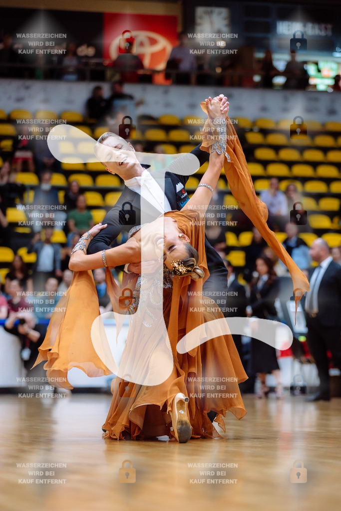 Hessen Tanzt WDSF International Open Standard 2nd (18) Yahor Boldysh _ Irina Averina (TSC Excelsior Dresden)-2025-05-17-0143 | Webshop for digital downloads and prints of dance sport, event & show photographer Julian Link - Realisiert mit Pictrs.com