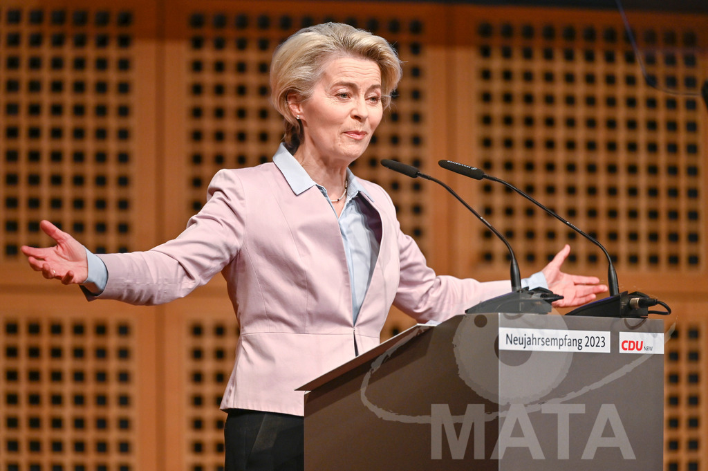 _DWI0680 | Politikerin Ursula von der Leyen beim CDU-NRW Neujahrsempfang in Düsseldorf. Düsseldorf, 28.01.2023 - Realisiert mit Pictrs.com