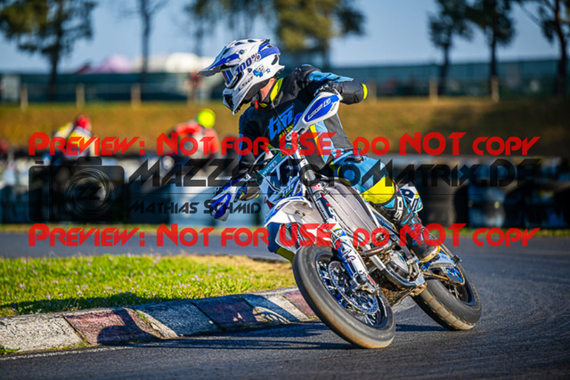 MaZZes_FotoMatrix_230916_3909 | UE40