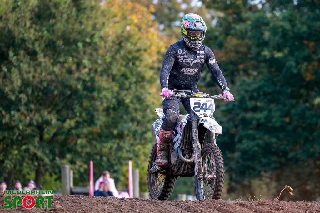 OpenTrack2024_Sonntag_Experten_180 | Bildergalerie von Sport-Ereignissen aber auch von weiteren spannenden Dingen - nicht nur vom Niederrhein. In Anlehnung an den bekannten Spruch von Hanns Dieter Hüsch heißt das Motto: "Niederrhein ist überall".  - Realisiert mit Pictrs.com