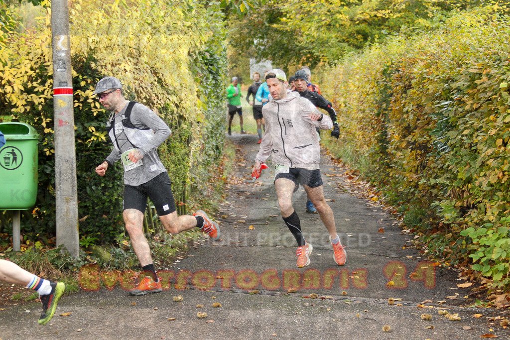 251026_1004_EV4_3943 | Sportfotografie im Rhein-Sieg Kreis, Köln, Bonn, NRW, Rheinland Pfalz, Hessen, etc. Unser Tätigkeitsfeld umfasst den Laufsport vom Volkslauf über den Marathon, Duathlon, Triathon bis zum Ultralauf wie Kölnpfad Ultra oder Schindertrail.