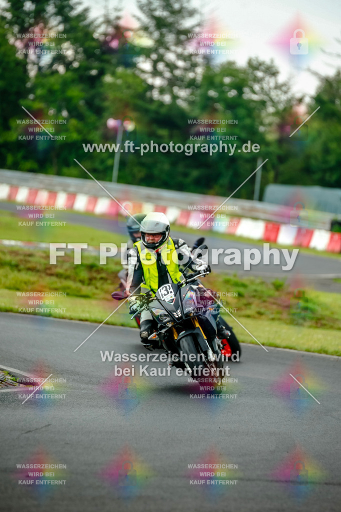 VBK-4094 | Hier findet Ihr Bilder von Touristenfahrten auf der Nürburgring Nordschleife oder von anderen Veranstaltungen die ich besucht habe. Viel Spass beim Durch Schauen 
