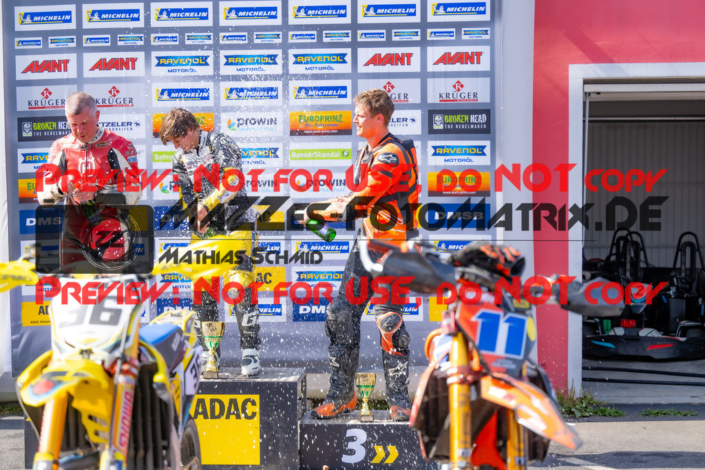 MaZZes_FotoMatrix_240714_6021986_0662 | S3