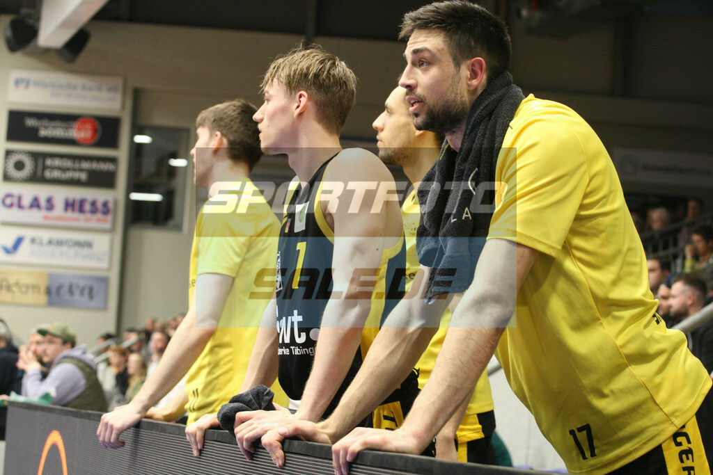 Phoenix Hagen - Walter Tigers Tübingen | Tübingens Bank - © Sportfoto-Sale (MK) - Realisiert mit Pictrs.com