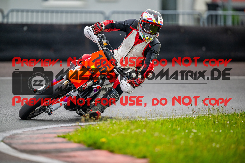 MaZZes_FotoMatrix_240621_6007705_1652 | GELB