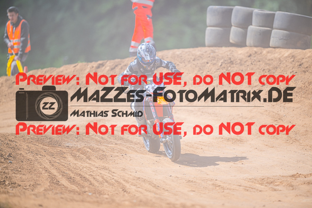 MaZZes_FotoMatrix_220529_6219 | Fotograf Mathias Schmid
Sportfotograf,
Eventfotograf,
Hochzeitsfotograf,
Portraitfotograf