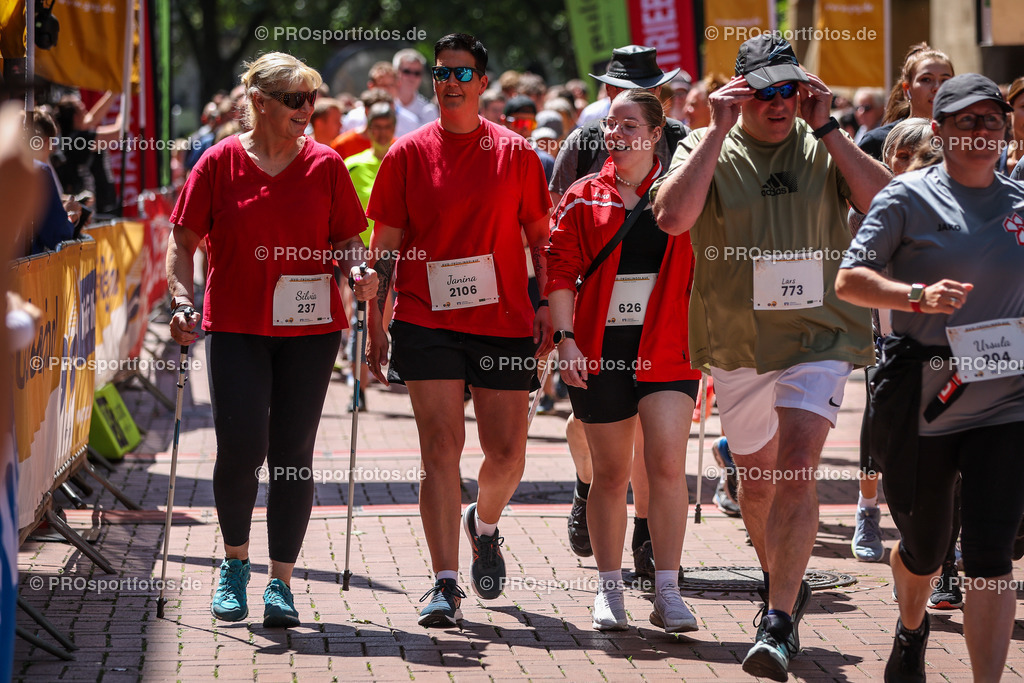GVG Fruehlingslauf in Frechen, 22.05.2022 | Impressionen vom GVG Fruehlingslauf am 22.05.2022 in Frechen (Nordrhein-Westfalen). Foto: BEAUTIFUL SPORTS/Axel Kohring