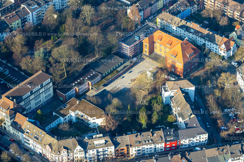Essen260100863 | Luftbild, Käthe-Kollwitz-Schule und Schulhof, Rüttenscheid, Essen, Ruhrgebiet, Nordrhein-Westfalen, Deutschland