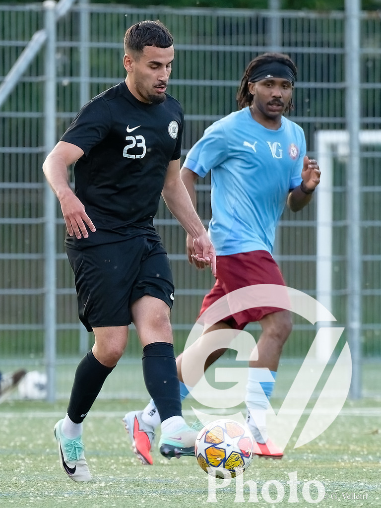 US Carouge II  v Viseu United  - 4eme ligue Groupe 3 | Geneva, Switzerland - May 20 : during the 4eme ligue Groupe 3  match between US Carouge II  and Viseu United  at Stade de la Fontenette  on May 20 , 2026 in Geneva, Switzerland.