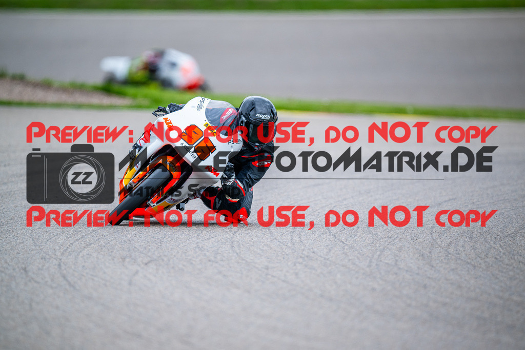 MaZZes_FotoMatrix_240503_6007705_8877 | KTM