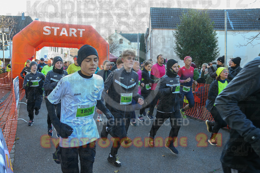 241201_1025_EX1_8102 | Sportfotografie im Rhein-Sieg Kreis, Köln, Bonn, NRW, Rheinland Pfalz, Hessen, etc. Unser Tätigkeitsfeld umfasst den Laufsport vom Volkslauf über den Marathon, Duathlon, Triathon bis zum Ultralauf wie Kölnpfad Ultra oder Schindertrail.