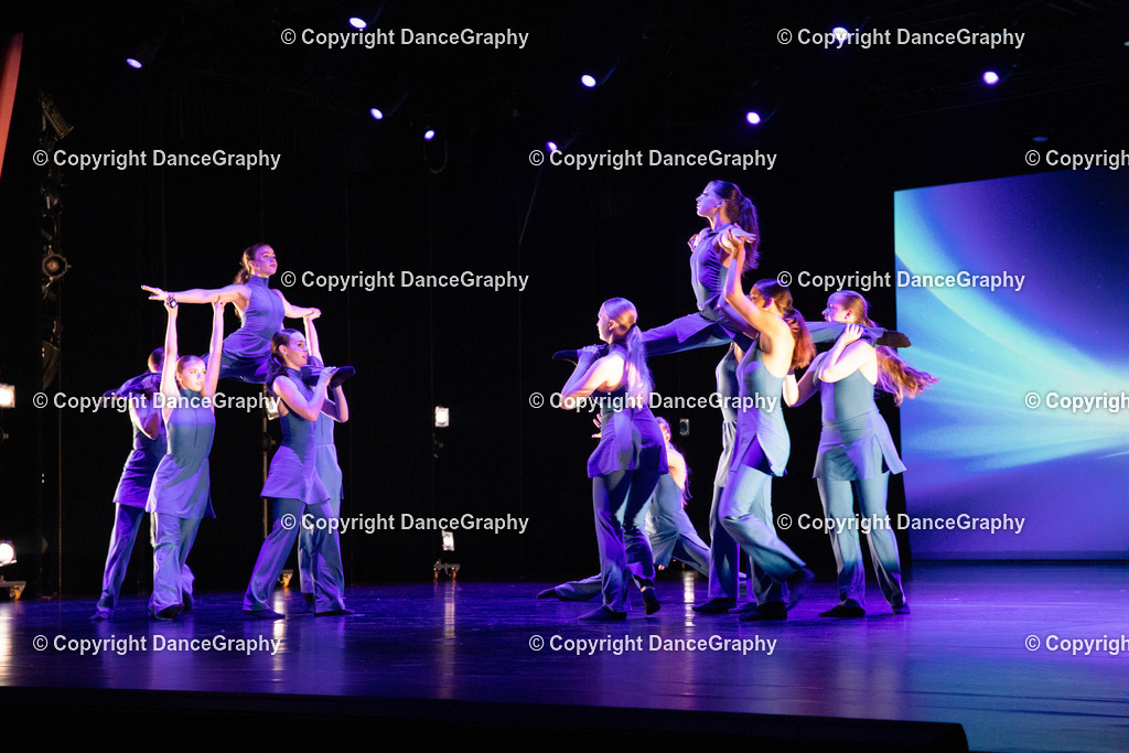 GPHY4404 | DanceGraphy - Realisiert mit Pictrs.com