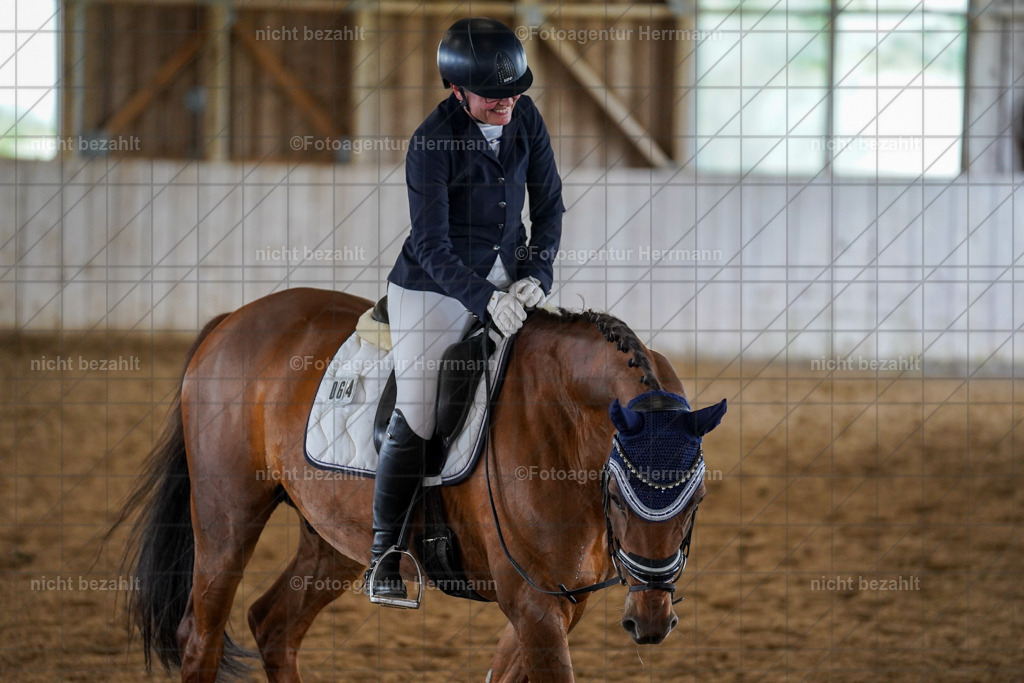 20230520-FAH05725 | Frühjahrsturnier, Landsberg am Lech, 2023, Reitclub Landsberg, Turnierbilder, Fotos Turnier Landsberg, Fotoagentur Herrmann, Turnierfotografen Bayern, Reitsport Fotograf, Pferde Fotograf