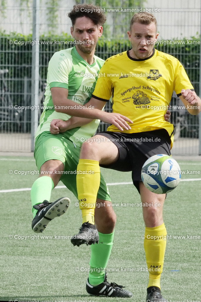 Fußball : Bezirksliga : SV 08/29 Friedrichsfeld - Borusia Veen am 10.05.2026 in Voerde Friedrichsfeld | Fußball : Bezirksliga : SV 08/29 Friedrichsfeld - Borusia Veen am 10.05.2026 in Voerde Friedrichsfeld - Realisiert mit Pictrs.com