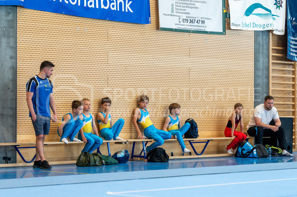 104. Zürcher Kunstturnertage Neftenbach - 15. May 2022 | 104. Zürcher Kunstturnertage Neftenbach
Turnhalle Ebni, Neftenbach
Einführungsprogramm (EP)
Bild: Sportfotografie Markus Aeschimann | www.markus-aeschimann.ch - Realisiert mit Pictrs.com