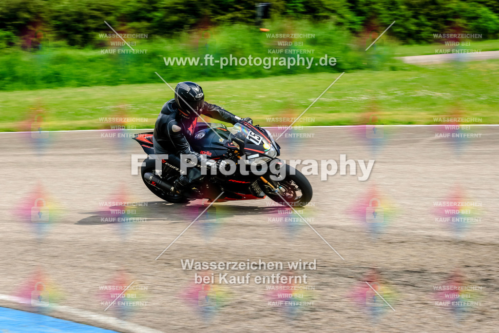 MotoTeam-9297 | Hier findet Ihr Bilder von Touristenfahrten auf der Nürburgring Nordschleife oder von anderen Veranstaltungen die ich besucht habe. Viel Spass beim Durch Schauen 