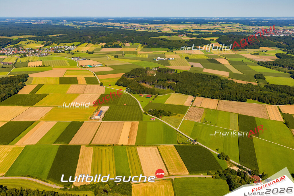 Luftaufnahme von Oberroth - Die Luftaufnahme wurde 2025 vom UL-Flugzeug heraus erstellt ( keine Drohne ) - Hochauflösende Luftaufnahme - für professionelle Ausdrucke geeignet. Die Geschenkidee !Mit Lizenz und Bildrechte bestellbar