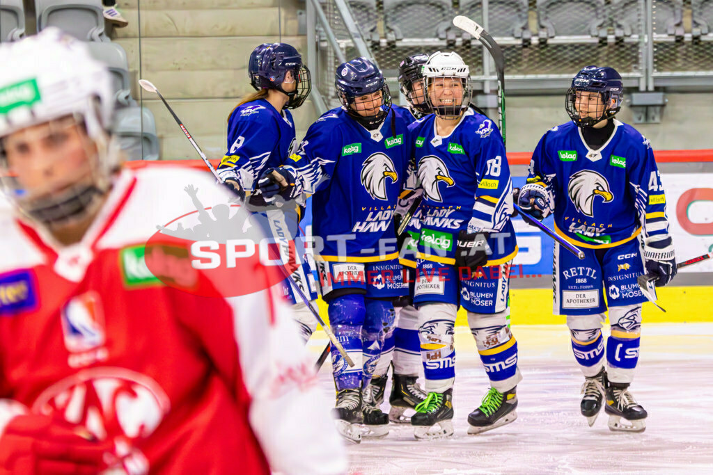 Eishockey DEBL 2023/24 | Eishockey DEBL 2023/24, KAC Frauen - Villach Lady Hawks am 27.09.2023 in Klagenfurt (Heidi Horten Arena), Austria, (Photo by Ernst Krawagner sport-fan.at) - Realisiert mit Pictrs.com