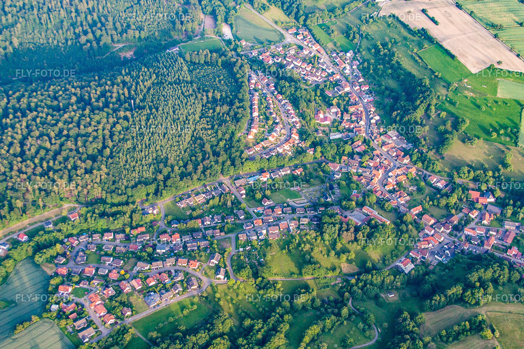 Ortsansicht von Norden | Luftbild: Ortsansicht von Norden im Ortsteil Waldwimmersbach in Lobbach im Bundesland Baden-Württemberg in Deutschland. Foto: IMG_66351.jpg vom 30.05.2014 durch Werner Riehm/FLY-FOTO.de - Realisiert mit Pictrs.com