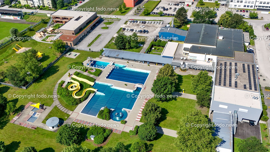Vitalwelt Freibad Perg_ 05.06.2024-24 | 05.06.2024, Perg, AUT, Vitalwelt Perg, im Bild Freibad, Schwimmbecken, Sprungturm, Rutsche, Drohne