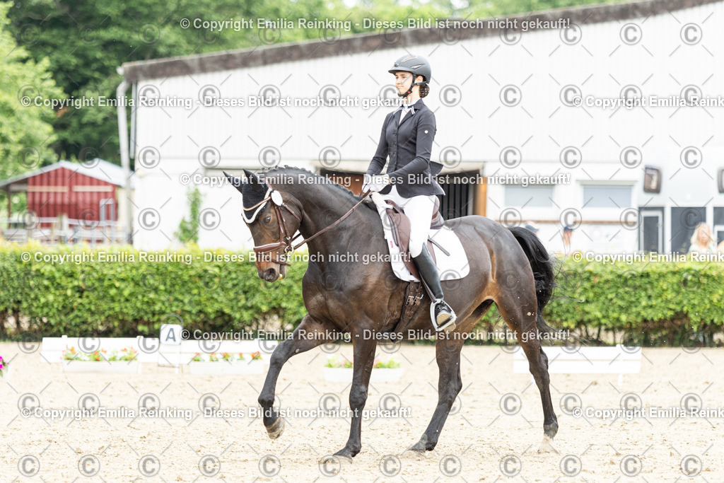 CL5A1556 | Emilia Reinking Fotografie - Realisiert mit Pictrs.com