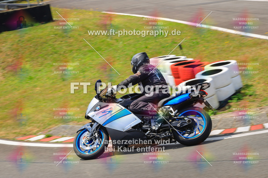 _DSK2576 | Hier findet Ihr Bilder von Touristenfahrten auf der Nürburgring Nordschleife oder von anderen Veranstaltungen die ich besucht habe. Viel Spass beim Durch Schauen 