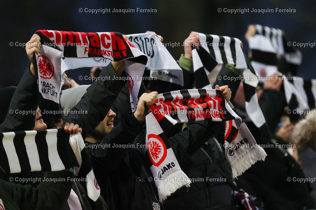 2400305_sgevsmsv_ 0006 Kopie | Frankfurt am Main Stadion am Brentanobad, 5. März 2024, DFB-Pokal der Frauen, 2023/2024, Viertelfinale Eintracht Frankfurt – MSV Duisburg v.l., Eintracht Frankfurt Fans,Stimmung, Schals, Trikots, Emotionen 





(DFL/DFB REGULATIONS PROHIBIT ANY USE OF PHOTOGRAPHS as IMAGE SEQUENCES and/or QUASI-VIDEO) - Realisiert mit Pictrs.com