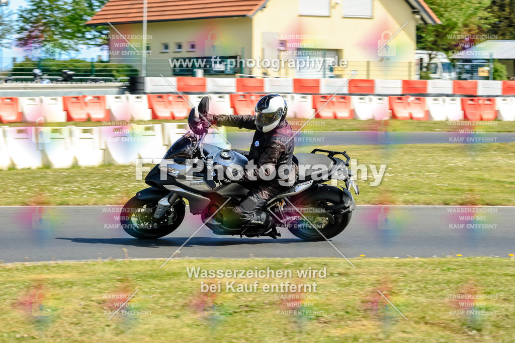 _OTO1770 | Hier findet Ihr Bilder von Touristenfahrten auf der Nürburgring Nordschleife oder von anderen Veranstaltungen die ich besucht habe. Viel Spass beim Durch Schauen 