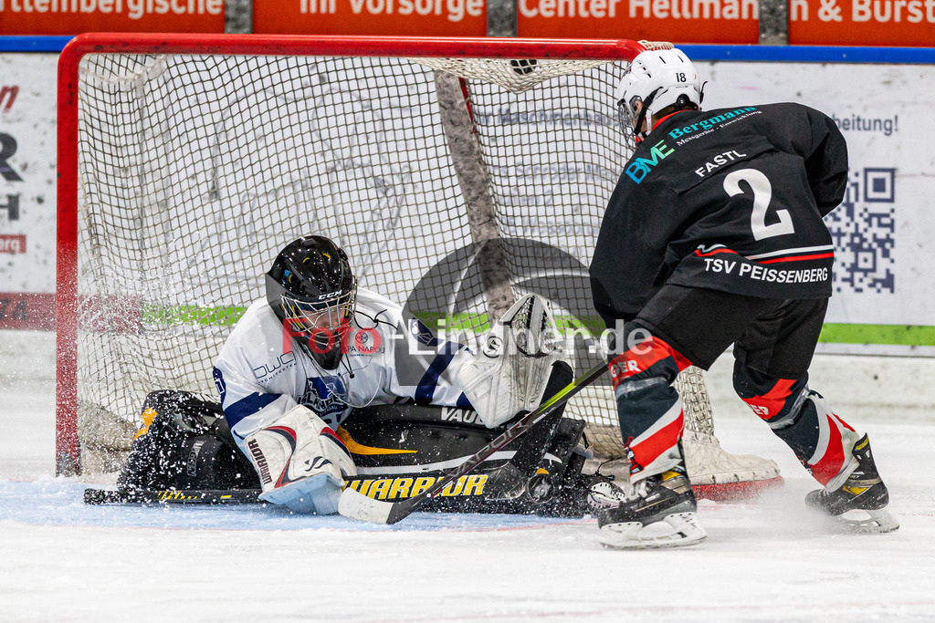 TSV Peißenberg Miners vs EV Lindau | Eishockey BEV U15 Landesliga 2023/2024, TSV Peißenberg Miners vs EV Lindau,
,
2024-03-02 in Peiting (Eisstadion)

Copyright: WolfgangxLindner
