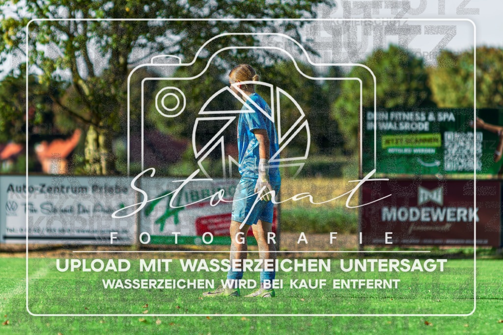 SGFMTV-1001 | Lina Mosel (MTV Soltau II #01) beim Damen Kreisliga HK/CE Spiel zwischen SG Fulde und MTV Soltau 2 im Fulder Zentralstadion, Fulde (Simon Paul Stopat) - Realisiert mit Pictrs.com