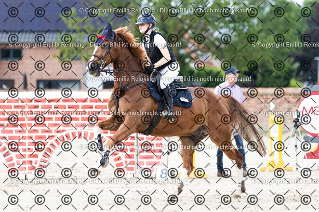 CL5A9393 | Emilia Reinking Fotografie - Realisiert mit Pictrs.com