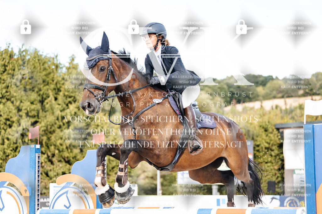 CK903679 | Turnierfotografie Pferdefotografie Trier Rheinland-Pfalz Pferdesport Reitsport Tierfotografie Sportfotografie Pferdevideo Pferdevideografie Equestrianvideography equestrianphotography  - Realisiert mit Pictrs.com