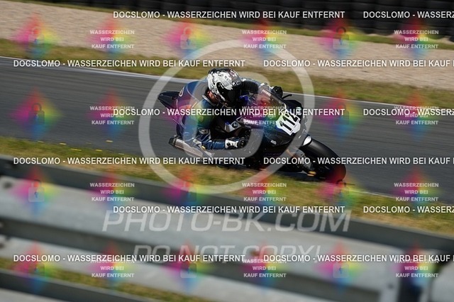 2025_08_31_PBK_35700 | Sportfotografie; SlowMotion; Video; Rennstrecke; Hafeneger; Speer; Racing; RSE; BMW; CBO; Trackday; Motorsportarena; Hockenheimring; Brno; Most; Barcelona; Valencia