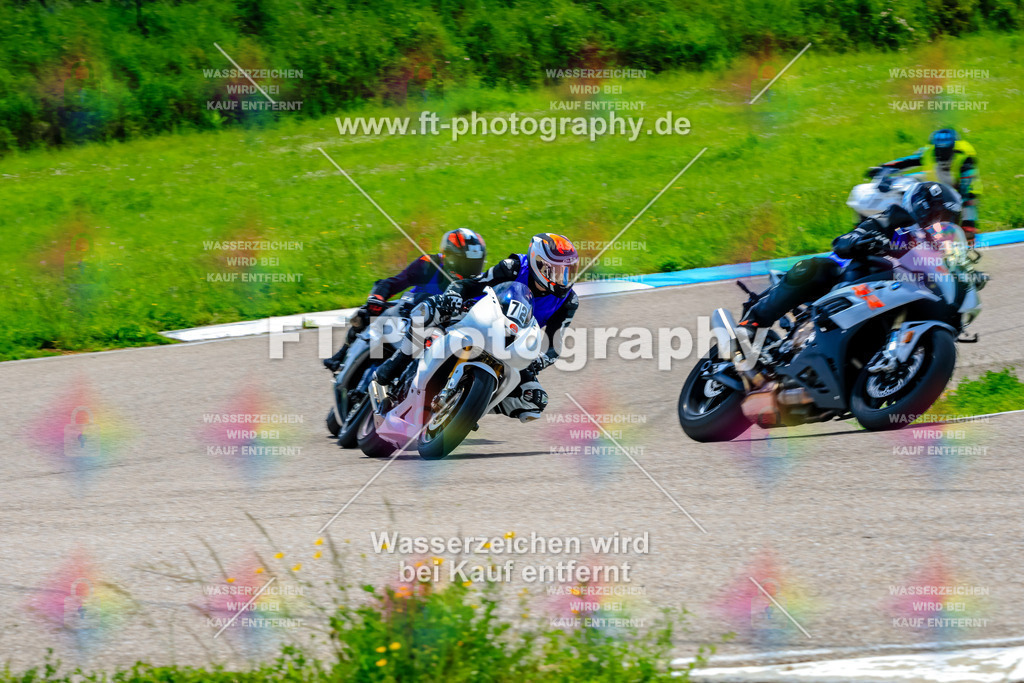 MotoTeam-9959 | Hier findet Ihr Bilder von Touristenfahrten auf der Nürburgring Nordschleife oder von anderen Veranstaltungen die ich besucht habe. Viel Spass beim Durch Schauen 