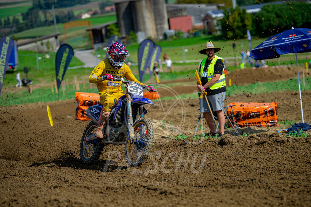 ClubInter (121) | Paeschuphoto Shop - Wer nicht sucht der auch nicht findet.Ob Motocrossbilder oder von einem besuchtem Spiel, Hauptsache Action. - Realisiert mit Pictrs.com