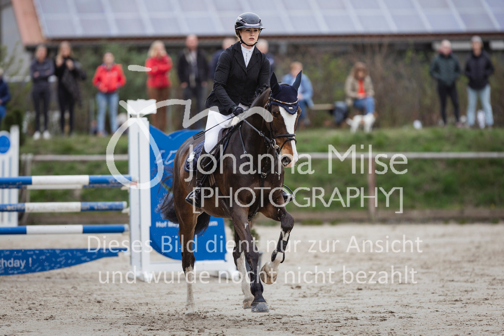 240330_Fruehlingsfest_Stil-M-947 | Deine schönsten Turniermomente als professionelle Fotos! Entdecke hochwertige Pferdesport-Fotografie im Online-Shop. Jetzt Fotos finden & bestellen!