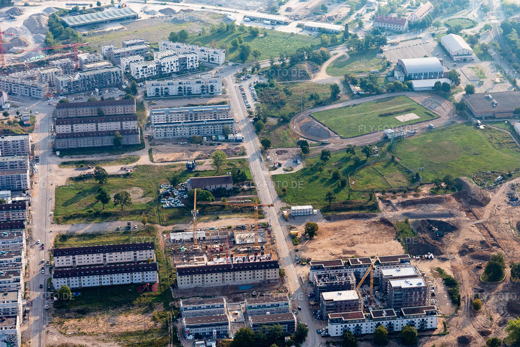 Luftbild: Benjamin Franklin Village im Ortsteil Käfertal in Mannheim im Bundesland Baden-Württemberg in Deutschland. Foto: IMG_116994.jpg vom 25.08.2019 durch Werner Riehm/FLY-FOTO.de