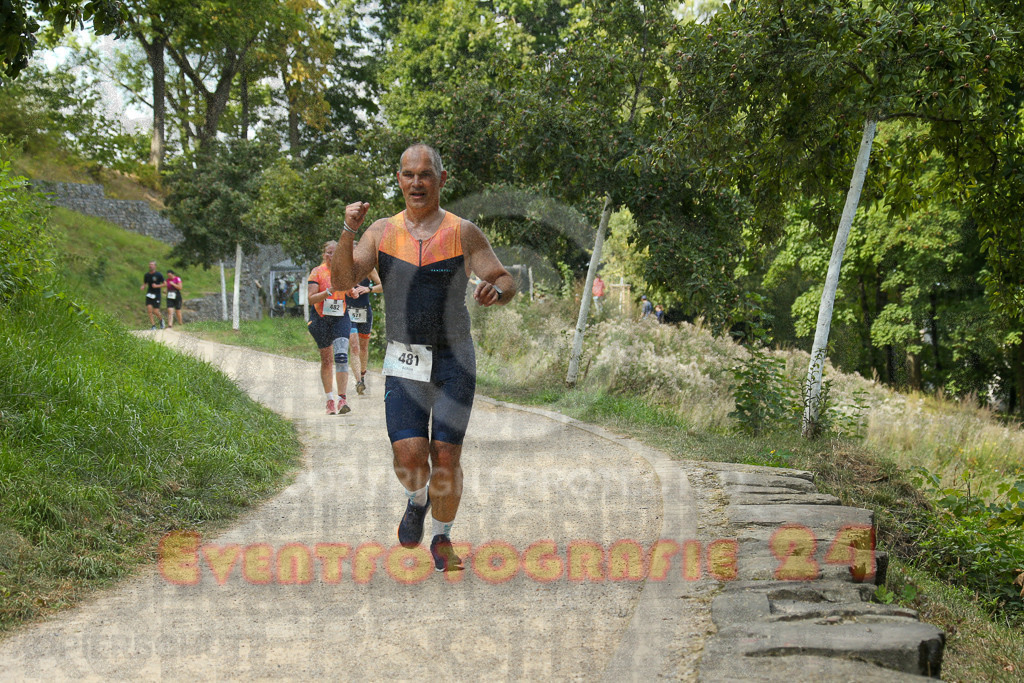 250824_1409_EX1_5205 | Sportfotografie im Rhein-Sieg Kreis, Köln, Bonn, NRW, Rheinland Pfalz, Hessen, etc. Unser Tätigkeitsfeld umfasst den Laufsport vom Volkslauf über den Marathon, Duathlon, Triathon bis zum Ultralauf wie Kölnpfad Ultra oder Schindertrail.