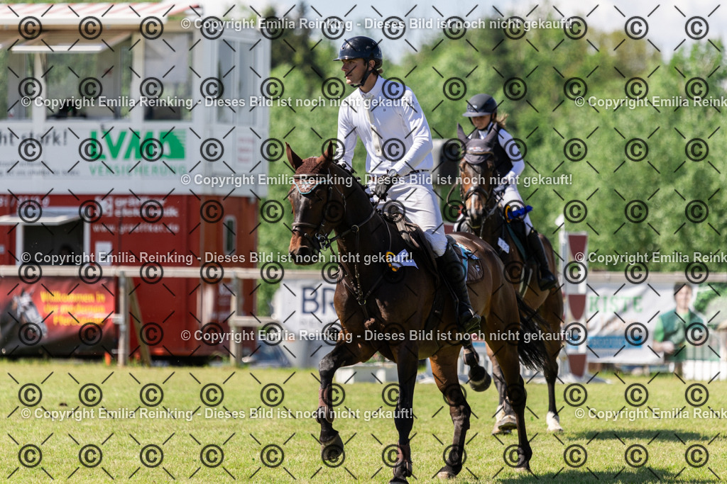 CL5A8881 | Emilia Reinking Fotografie - Realisiert mit Pictrs.com