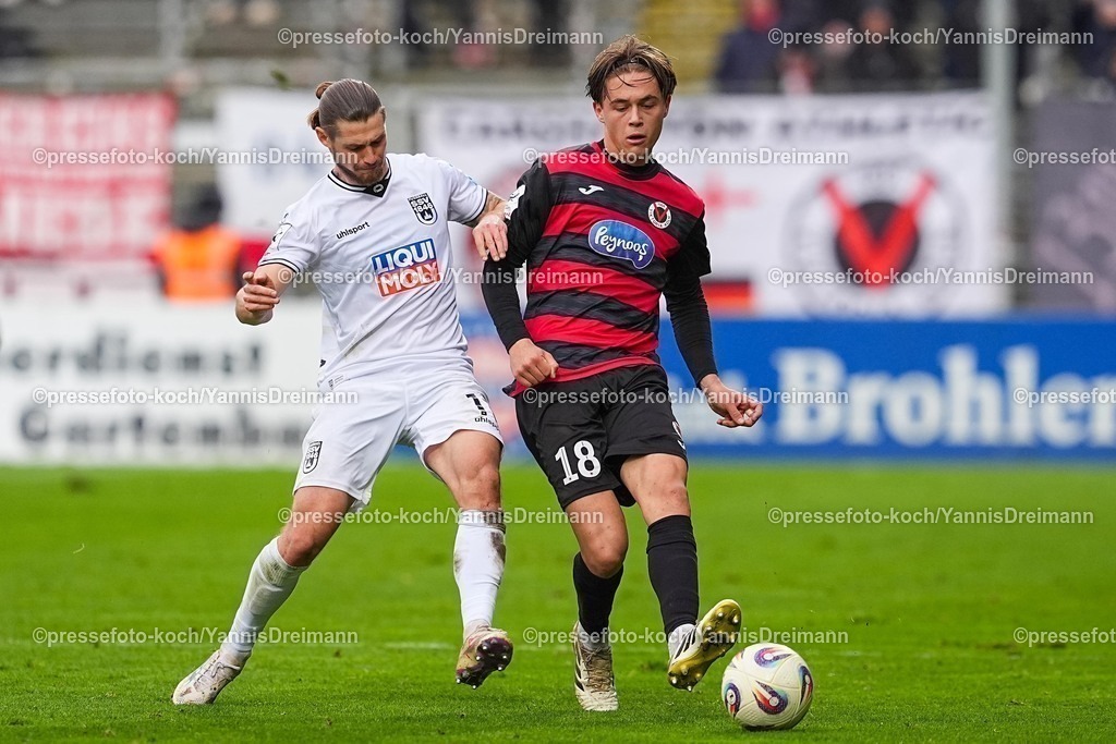 xYDRx06122501034 | 06.12.2025, xydrx, Fußball, 3.Liga, FC Viktoria Köln - SSV Ulm 1846, Saison 2025 2026, Sportpark Höhenberg:  Dennis Chessa (SSV Ulm 1846 #11) im Zweikampf gegen Tim Kloss (FC Viktoria Köln #18)      DFB regulations prohibit any use of photographs as image sequences and or quasi-video.Photo: xYannisxDreimannxPressefotoKochx