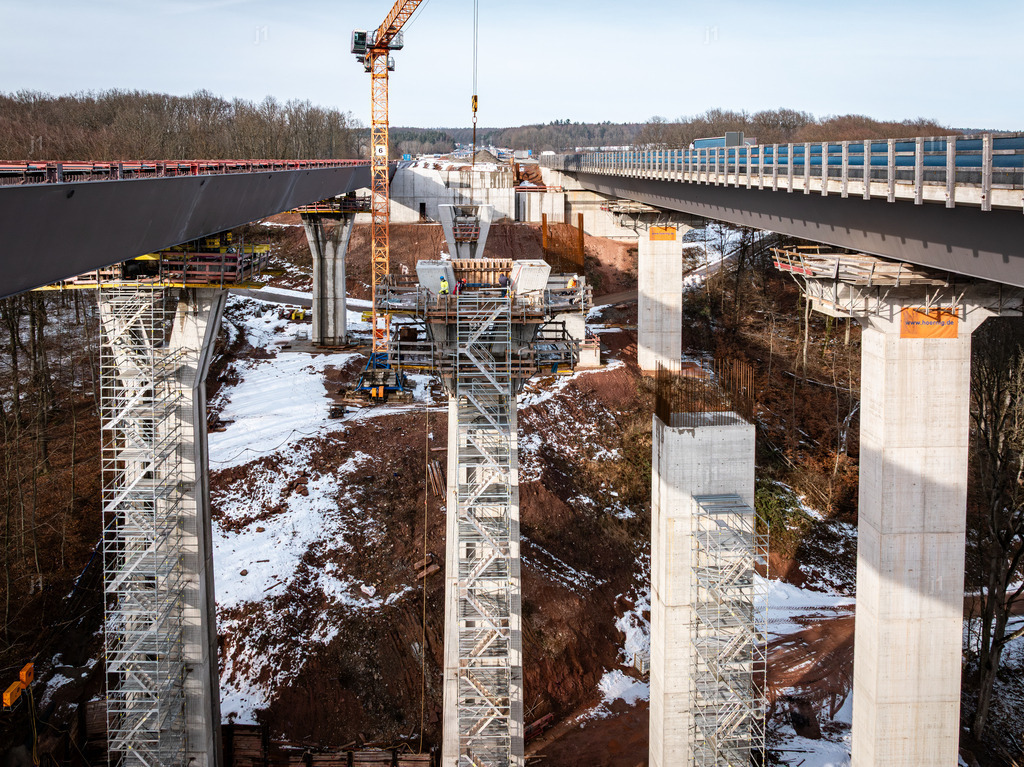 2026-02-04_Oberthulba_136 | Luftbild, Drohne, Multicopter, Bayern, Luftbilder, Luftbildshop, Jan R. Schäfer, aerialphotography, Abzüge, Luftaufnahmen, J1-Luftbild, J1-Fotografie und Luftbildservice, Würzburg, fineart, Abzüge, Drucke, Glasdruck - Realisiert mit Pictrs.com