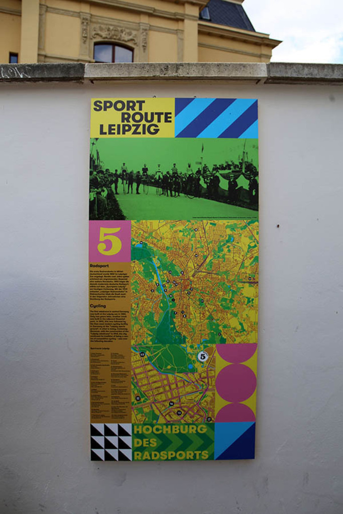 Sportroute Leipzig - Station 5: Radsport (am Zoo Leipzig) | Entdecke über 20 Kategorien Leipzig-Motive: Foto-Downloads, hochwertige Poster, Leinwand- & Fine-Art-Prints. Jetzt Lieblingsfoto im Bildlexikon Leipzig Shop bestellen!