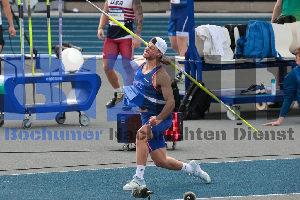 SES_RRGLAT20250723-12 | bond - Realisiert mit Pictrs.com