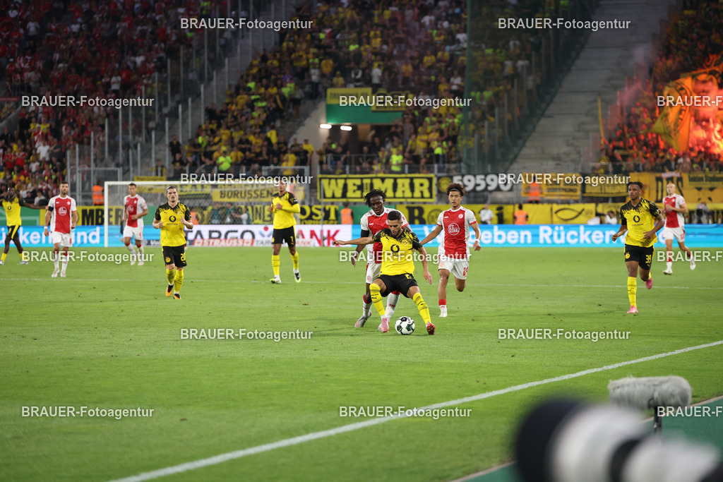 00003837 | BRAUER-Fotoagentur