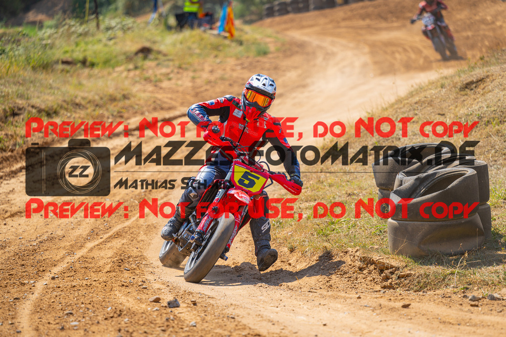 MaZZes-Fotomatrix-20260815-606908 | S2