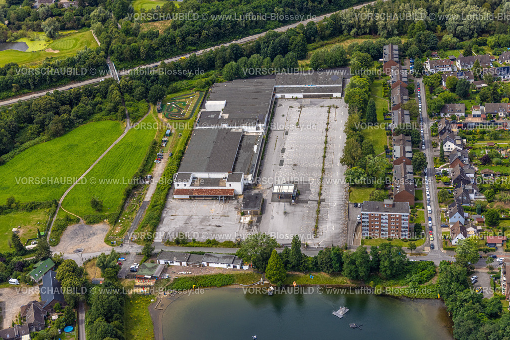 Duisburg240703478-Sued | Luftbild, Duisburg-Süd, Freibad Großenbaum am Großenbaumer See, ehemaliger real Markt Buscher Straße, Wohngebiet, Großenbaum, Duisburg, Ruhrgebiet, Nordrhein-Westfalen, Deutschland