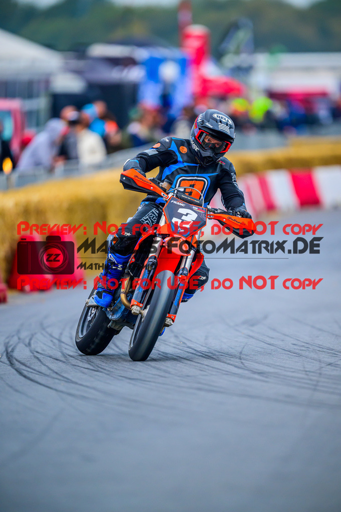 MaZZes_Fotomatrix_20251012_6007705_7698 | SENIOR